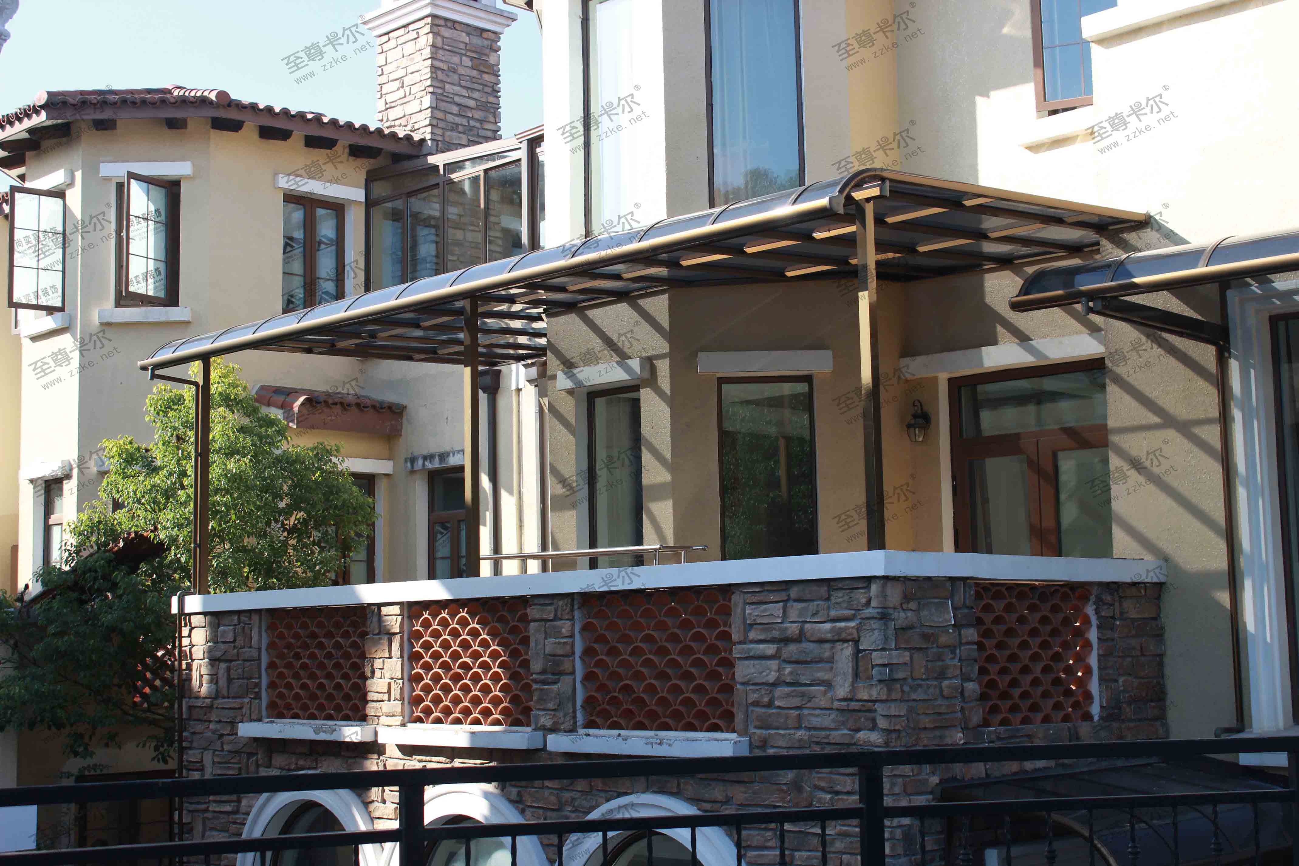 至尊卡爾遮陽棚.jpg 至尊卡爾遮陽棚.jpg