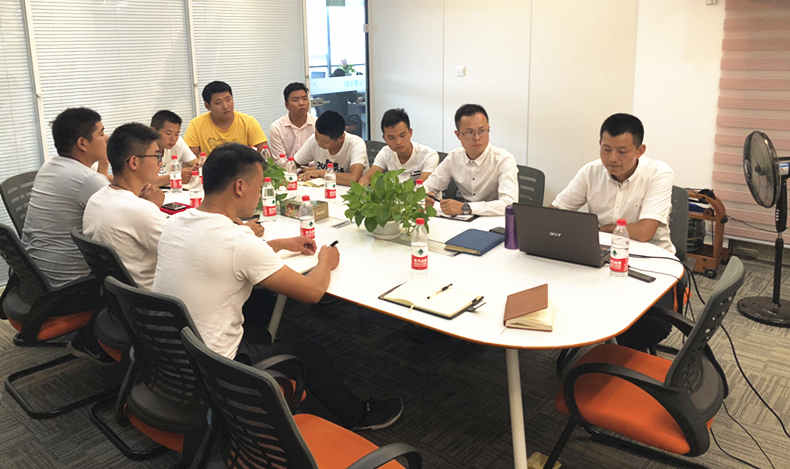 眾率第十八屆全國(guó)銷(xiāo)售頒獎(jiǎng)大會(huì)——學(xué)會(huì)感恩