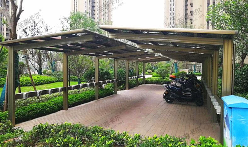 看看這些小區電瓶車停車棚圖片，還擔心電瓶車隨意停放、亂接電線嗎？