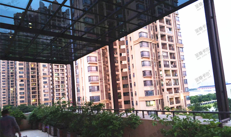 被玻璃雨棚坑慘了！玻璃雨棚圖片與現(xiàn)實的落差有多大？