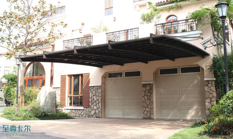 家用停車棚用什么材料？停車棚的生產廠家？